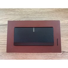 Panasonic GLATIMA 霧黑 灰色 開關 附蓋板, 1個, 赤陶銅/霧黑色 一開關,直式面板