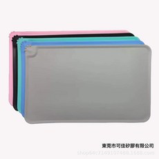 食品級硅膠寵物墊防溢出易清洗墊子防灑防滑寵物餐墊48cm大號狗墊, 1個, 隨機色