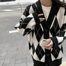 여성용 아가일 니트가디건