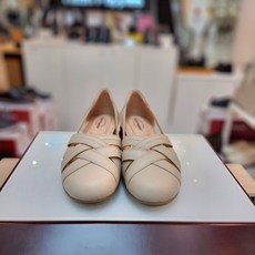 허시파피 여성 발 편한 4cm 경량 오픈형 컴포트 단화 스트랩 샌들 3f26454-9_CA