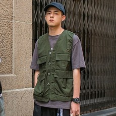 LARGE STORE 日系潮流軍裝背心外套 夾克背心 男生外套 功能外套 騎士夾克 背心夾克(M02)
