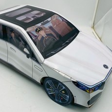 古德 紙紮電動賓士車ESQ540 - 白色/黑色 紙紮車 轎車 往生用品, 1個