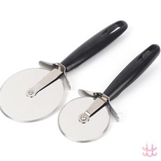 3보급창고 피자칼 피자롤러, 소