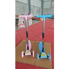 滑板車兒童1一3-6一12歲男女童寶寶滑滑車可坐騎踏板三合一溜溜車, 1個, PVC隨機一個