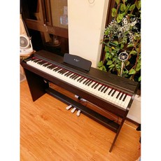 COMPOSER 88鍵重鎚電鋼琴 電鋼琴 鋼琴 88鍵電鋼琴 直立式電鋼琴 立式鋼琴, 1個, 白色