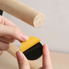 바닥 긁힘 방지 패드 4p 의자 다리 쇼파 책상 소음 소음방지의자발커버 의자소음방지 의자양말, 20mm 4p