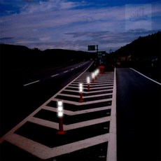 웨일베리 탄력봉 차선유도봉 SD 차선규제봉, (소) H450mmX80ΦX250, 단일사이즈