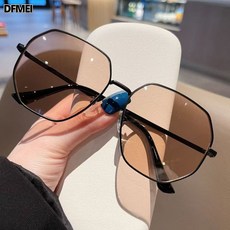 DFMEI 新款太陽鏡時尚多邊形防曬遮陽夏季防紫外線高級感墨鏡女