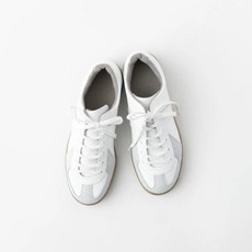1183E GERMAN TRAINER 독일 트레이너 로우 컷 가죽 운동화 여성 운동화 가죽
