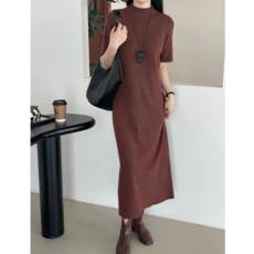영메이 YM23391 여성 간절기 캐주얼 베이직 단색 반팔 하이넥 하프 터틀넥 목폴라 니트 일자 롱원피스