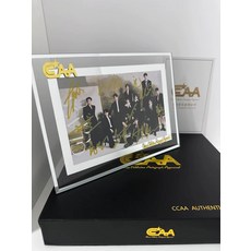 十個勤天 簽名照 附防偽證書 禮盒裝, 1, 樣式