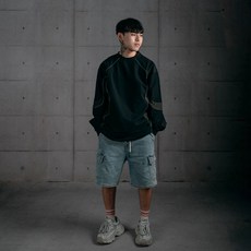 XCTRL 美式拼接防風長袖T-黑