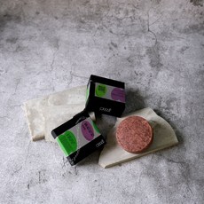無皂系列 紫色杜松 洗髮餅(無皂鹼) 溫和潔淨、平衡油脂、舒緩頭皮 旅行方便攜帶, 1個