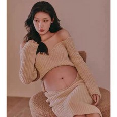 아우얼스룸 포토 만삭기념 크롭 긴팔 배꼽 원 니트