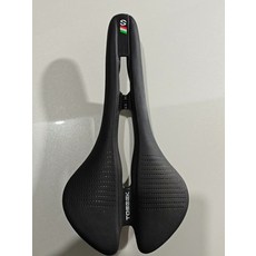 自行車坐墊 底殼 高剛塑 鉻鉬鋼 表面 EVA 超纖皮 重量 175克, 如圖所示, 1個