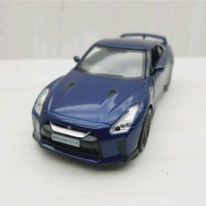 宅米吉 全新盒裝現貨 1:36日產NISSAN GTR R35 藍色 合金 模型車 玩具 迴力 收藏, 1個