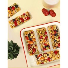 【台灣上青】黑芝麻核桃糕 300克/500克/1000克, 1個, 台灣上青-八寶堅果切糕,500克