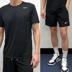 나이키 기능성 런닝 반팔 반바지 트레이닝복 세트