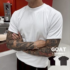 『GOAT』Boxy微高領合身素TEE，純棉舒適，修身顯瘦，三色可選，百搭時尚, 深灰,L