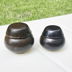 예조 도자기 소금통 소금단지 옹기도자기 이천도자기 옹기항아리 장독 미니항아리 테라리움키트 미니도자기 현관소금단지 도자기양념통 소금단지항아리 미니옹기 정원꾸미기 한국전통선물, 1개