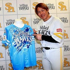 日本職棒 軟銀鷹 軟體銀行鷹 隊 九州賽紀念球衣, 1個