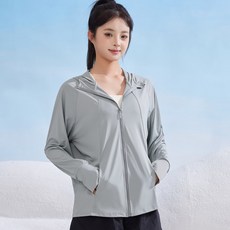 大碼寬鬆冰絲防曬衣女外套連帽夏季輕便透氣大版防紫外綫防曬服