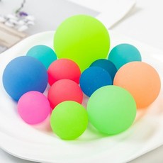 臺灣出貨 夜光彈力球親娛樂超大彈力球彈力球大號超級大號直徑6釐米4.5釐米, 5種夜光球各兩隻, 1個