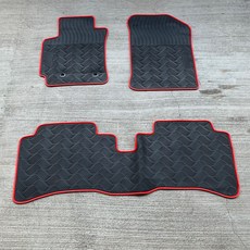 【猴野人】TOYOTA 豐田 VIOS 汽車腳踏墊 橡膠材質 防水耐磨, 2005年 - 2014/3 年式,紅色, 紅色, 2005-2014, N/A