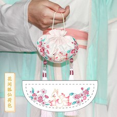 手工DIY刺繡材料包，蘇繡小件，送男友，初學者, 1個, 花間狐僊【材料包+輔助繡繃】