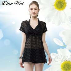 小薇的店 梅林品牌 美胸V領設計 時尚黑色長版游泳罩衫 F