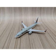 Herpa 1/500 Boeing 737 Max 8 卡達航空塗裝 飛機模型, 1個