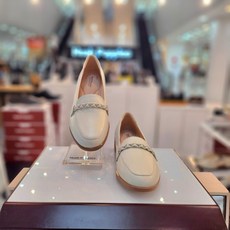 허시파피 여성 발 편한 3cm 몰드굽 크리스탈 스트랩 세미정장 로퍼 3F26405-5_CA