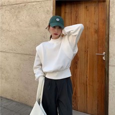 긴팔 어깨패드 벌룬 슬리브 티 여자 세미 라운드넥 퍼프 티셔츠