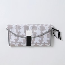 휴대용 접이식 아기 기저귀 교환 패드 여행 필수 방수 설계, 1개, 작은 토끼