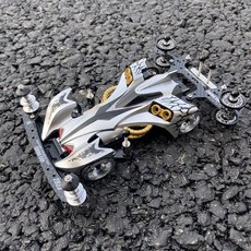 우리는 챔피언 달려라 부메랑 미니카 추억의 미니 자동차 피규어 미니어처, 스프레이 페인트로 칠한 데빌 커맨더의 검은색과 은색 개, 자가조립+드라이버 가위+충전 세트