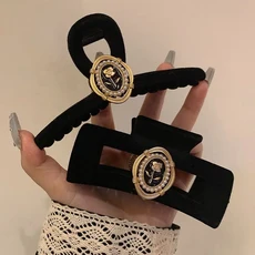 쿠쿠스토어 레트로 빈티지 로즈 펄 헤어 클로 블랙 벨벳 논슬립 헤어 클립 우아한 헤어 액세서리 일상복/파