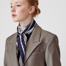 백화점 브랜드 닥스 DAKS DCSC4F351N2SILK100%네이비 체크플라워 마름모 실크스카프 678681