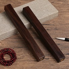 熱賣 新貨各類材質鎮紙紅木書法鎮尺文房用品實木鎮尺黑梓木浮雕鎮尺紅木鑲嵌銅鎮尺桌面擺件紙鎮擺臺鎮紙鎮尺文房四寶書房用品, 黑圓銅鎮尺（30*3*3）, 1個