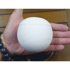§能量礦石§ 人造宗教礦物白金剛舍利石82-83mm，俗稱白力泥，重量1100-1150g，宗教擺件, 1個
