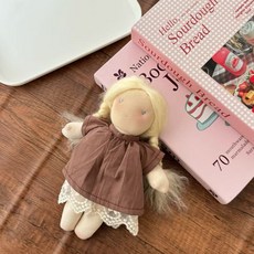 手工日韓風蕾絲裙布藝娃娃, 1個