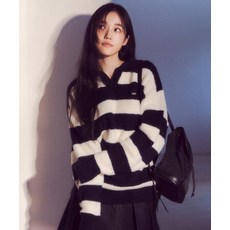 LEE [노윤서 착장]스트라이프 카라 니트 네이비