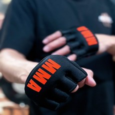 廣隆 MMA拳擊凝膠手套組：半指設計、護手布、拳鋒套 綜合格鬥訓練必備, 1個