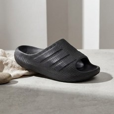 아디다스 퓨어칠 CBLACK CARBON KI0055