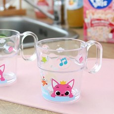 【臺灣-出貨】韓國碰碰狐pinkfong鯊魚寶寶家用兒童不銹鋼勺叉飯碗水杯餐盤水壺, 1個, 透明水杯可做漱口杯