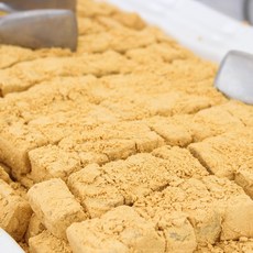 [재구매율1위] 쫀득쫀득 고소한 국내산 콩고물 인절미 / 전통 수제떡 간식, 1개, 1kg