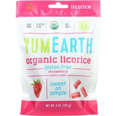 YumEarth 유기농 글루텐 프리 딸기 감초 스낵 팩 - 친화적 글루텐 프리 GMO 프리 비건 향료 또는 염료 없음 - 141.7g(5온스) (2팩)