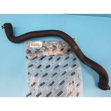 Mazda 正廠 PE01-15-18YE 下水管 適用 馬自達 馬3 2.0/馬6 2.0/ CX5 2.0, 1個