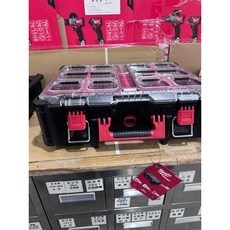 Milwaukee 黑色工具箱, 1個