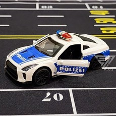 【台灣出貨】1:43合金超跑模型車，仿真警車合金模型，兒童玩具賽車, 【警車】GTR, 1個