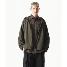 무신사스탠다드 시티 레저 라이트웨이트 스티치 윈드브레이커 재킷 올리브 그린 1628260